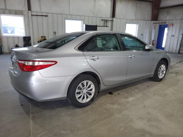 Photo 3 from auction – 2017 TOYOTA CAMRY LE with VIN 4T1BF1FKXHU636060