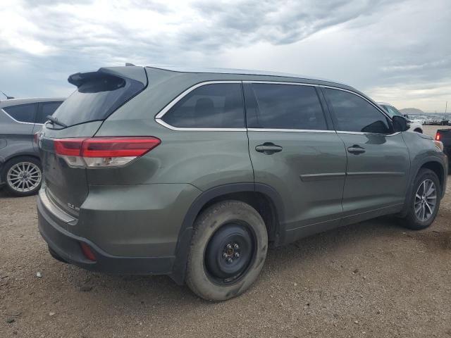 Photo 3 from auction – 2018 TOYOTA HIGHLANDER with VIN 5TDJZRFH4JS909045