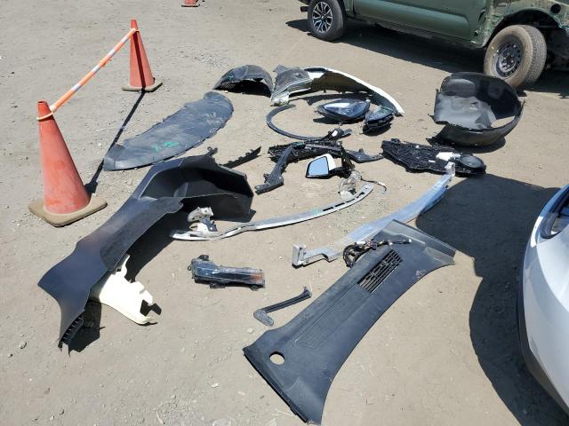 Photo 12 from auction – 2021 TESLA MODEL Y with VIN 5YJYGDEE1MF068602