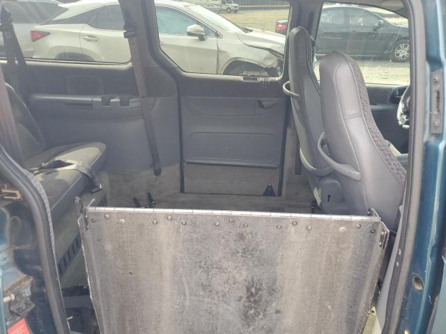 Photo 11 from auction – 2000 DODGE CARAVAN with VIN 2B4GP44R3YR748234