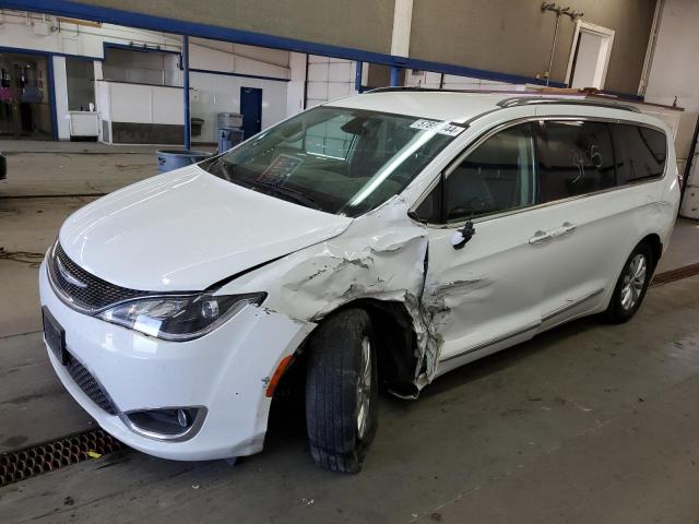 CHRYSLER PACIFICA T 2018 with VIN 2C4RC1BG8JR211145 - Photo from auction