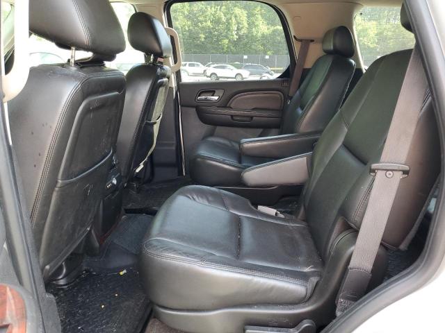 Photo 11 from auction – 2010 CADILLAC ESCALADE with VIN 1GYUKAEF9AR111636