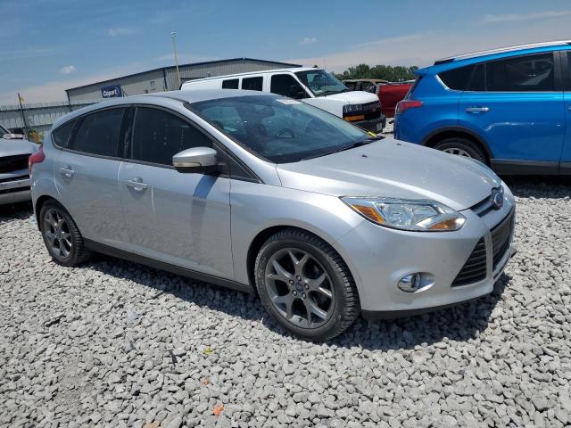 Zdjęcie 4 z aukcji – 2013 FORD FOCUS SE z VIN 1FADP3K28DL127599