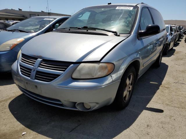 DODGE GRAND CARA 2005 with VIN 2D4GP44L75R485470 - Photo from auction