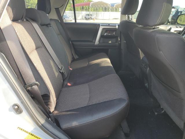 Photo 11 from auction – 2021 TOYOTA 4RUNNER SR with VIN JTEBU5JR3M5923620