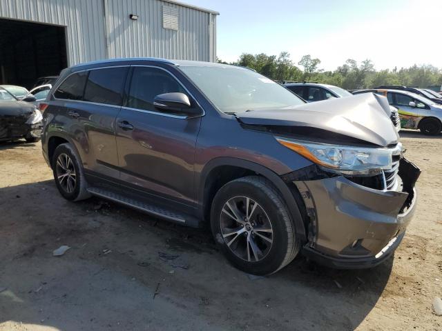 Photo 4 from auction – 2016 TOYOTA HIGHLANDER with VIN 5TDKKRFH5GS126110