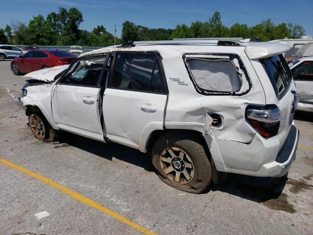 Photo 2 from auction – 2018 TOYOTA 4RUNNER SR with VIN JTEBU5JRXJ5608048
