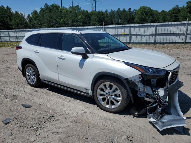 Photo 4 from auction – 2022 TOYOTA HIGHLANDER with VIN 5TDDZRBH1NS205541
