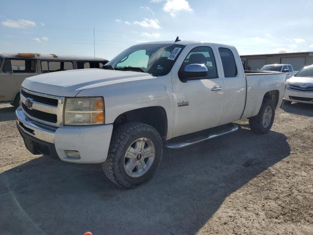 CHEVROLET SILVERADO 2010 with VIN 1GCSCSE04AZ100491 - Photo from auction
