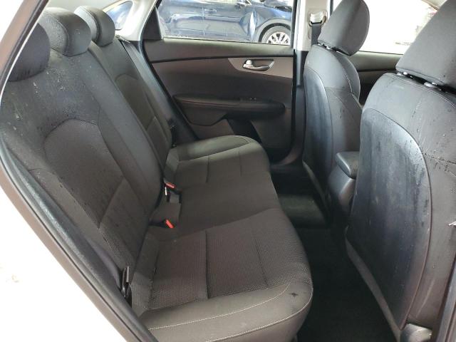 Photo 10 from auction – 2019 KIA FORTE FE with VIN 3KPF24AD8KE103822