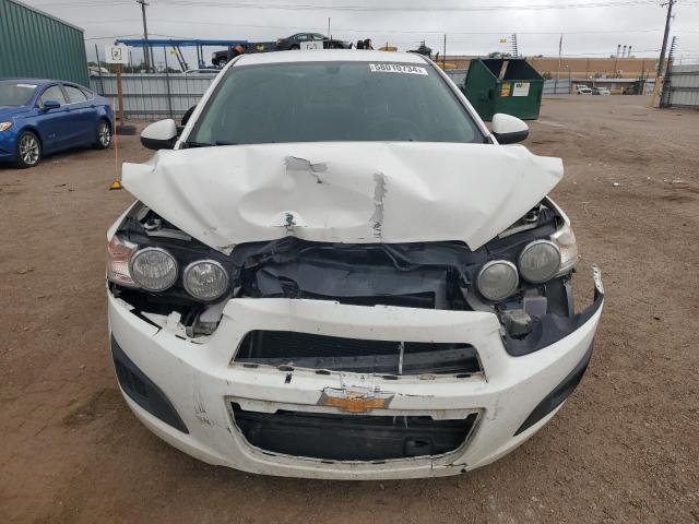 Photo 5 from auction – 2015 CHEVROLET SONIC LT with VIN 1G1JD5SH2F4215334