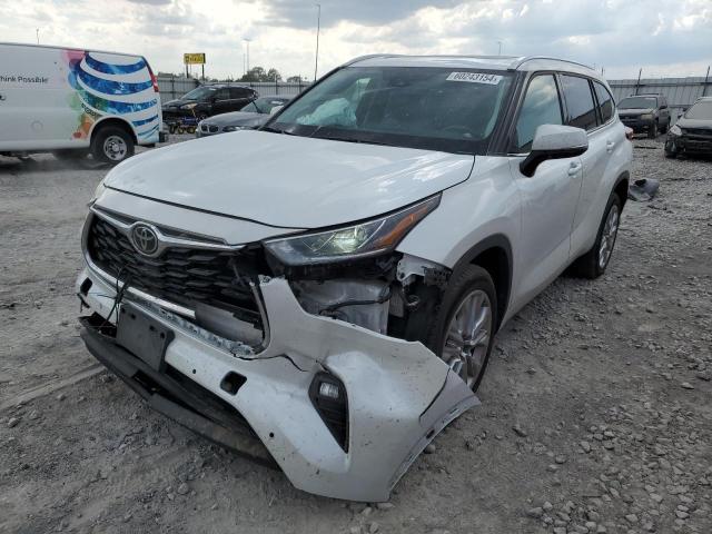 Photo 1 from auction – 2022 TOYOTA HIGHLANDER with VIN 5TDYZRAH4NS542854
