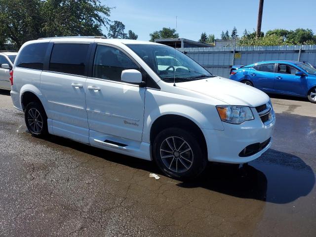 صورة رقم 4 من المزاد - 2017 DODGE GRAND CARA مع VIN 2C4RDGCG4HR718312