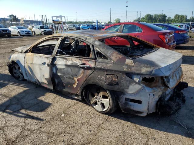 Photo 2 from auction – 2012 HYUNDAI SONATA HYB with VIN KMHEC4A41CA032780