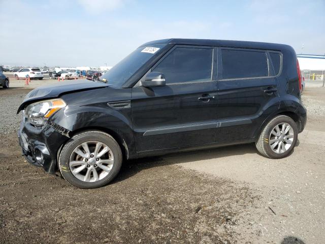 KIA SOUL + 2012 с VIN KNDJT2A67C7405696 - Снимка от търг