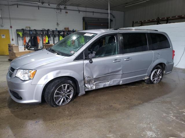 DODGE GRAND CARA 2017 with VIN 2C4RDGCG1HR828024 - Photo from auction
