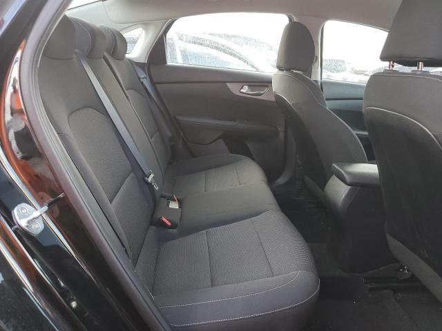 Photo 10 from auction – 2019 KIA FORTE FE with VIN 3KPF24AD1KE064586