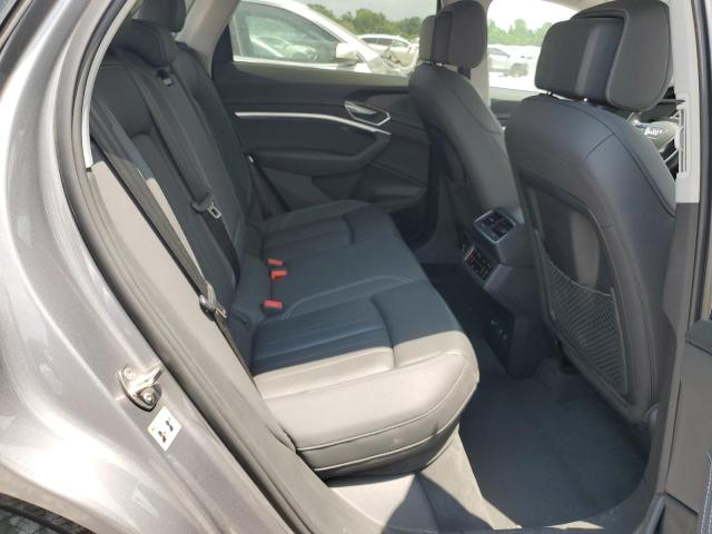 Photo 10 from auction – 2019 AUDI E-TRON PRE with VIN WA1LAAGE9KB009380