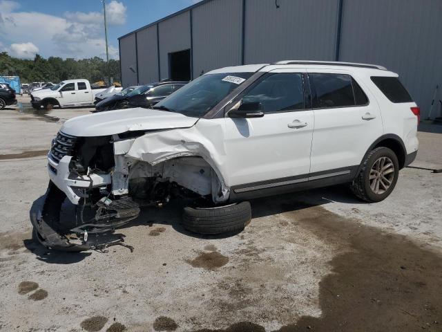 FORD EXPLORER X 2017 with VIN 1FM5K7DH2HGC59631 - Photo from auction