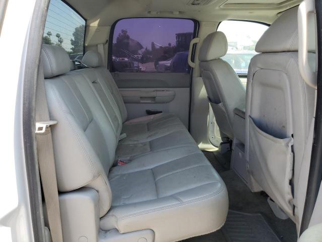 Photo 10 from auction – 2008 GMC SIERRA K15 with VIN 3GTEK13328G313490