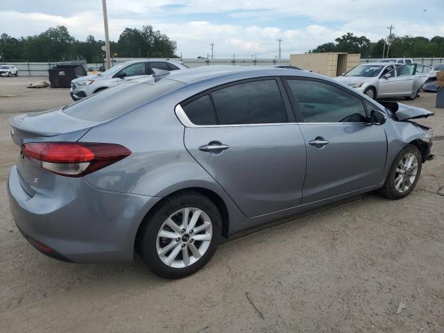 Photo 3 from auction – 2017 KIA FORTE LX with VIN 3KPFL4A78HE115565