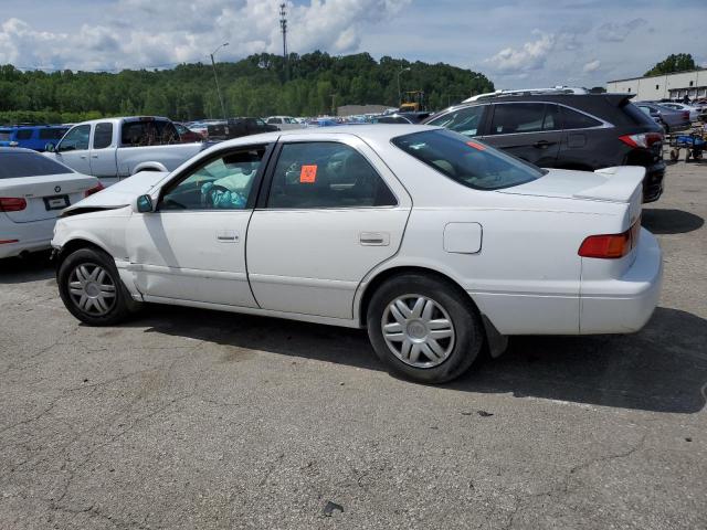Photo 2 from auction – 2000 TOYOTA CAMRY CE with VIN 4T1BG22K5YU929664