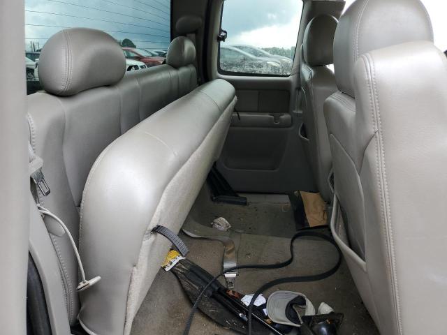 Photo 10 from auction – 2003 GMC NEW SIERRA with VIN 2GTEK19T831180873