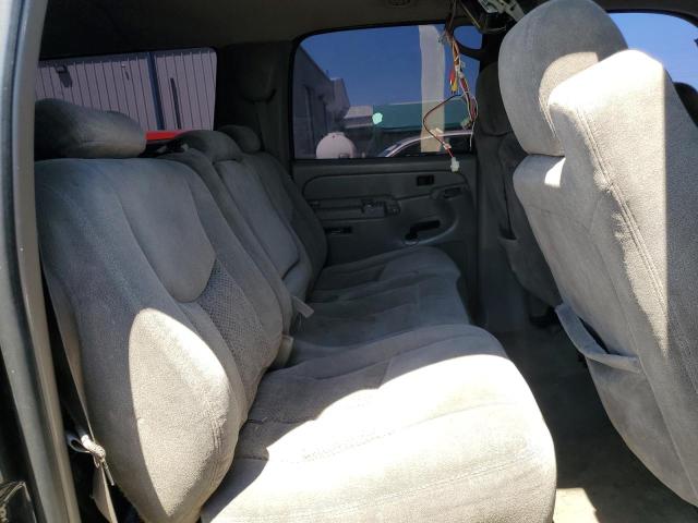 Photo 10 from auction – 2004 CHEVROLET SUBURBAN C with VIN 3GNEC16T64G281119