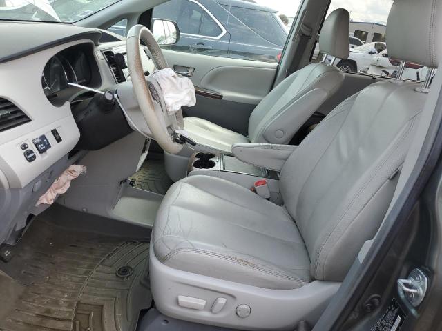Photo 7 from auction – 2014 TOYOTA SIENNA XLE with VIN 5TDYK3DC6ES459556