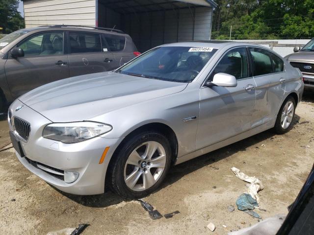 BMW 528 XI 2013 with VIN WBAXH5C57DD110003 - Photo from auction