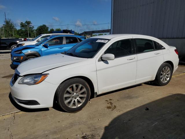 CHRYSLER 200 TOURIN 2013 with VIN 1C3CCBBG7DN560220 - Photo from auction