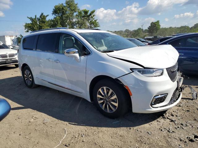 Photo 4 from auction – 2021 CHRYSLER PACIFICA H with VIN 2C4RC1S72MR557325