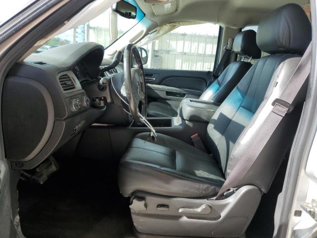 Photo 7 from auction – 2013 CHEVROLET AVALANCHE with VIN 3GNTKFE74DG265853