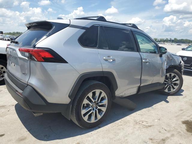 Photo 3 from auction – 2023 TOYOTA RAV4 XLE P with VIN 2T3C1RFV6PC246558