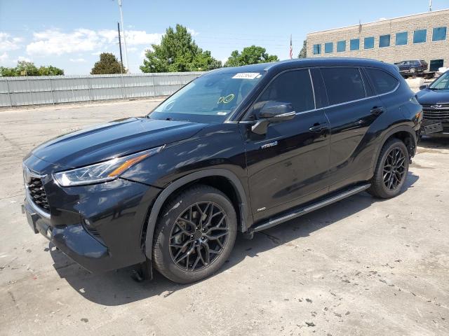TOYOTA HIGHLANDER 2021 with VIN 5TDEBRCHXMS029143 - Photo from auction