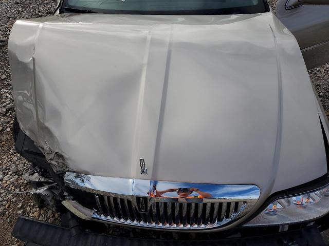 Photo 11 from auction – 2010 LINCOLN TOWN CAR S with VIN 2LNBL8CV1AX618657