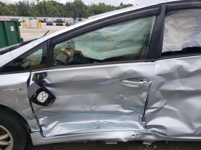 Photo 7 from auction – 2014 TOYOTA PRIUS V with VIN JTDZN3EU0E3330118