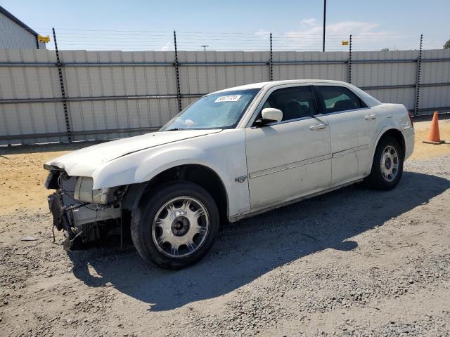CHRYSLER 300 TOURIN 2005 with VIN 2C3JA53G45H552941 - Photo from auction
