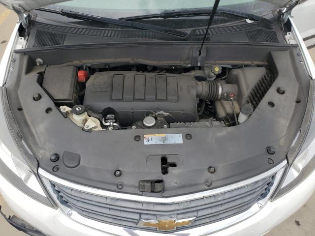 Photo 12 from auction – 2017 CHEVROLET TRAVERSE L with VIN 1GNKRFED3HJ144989
