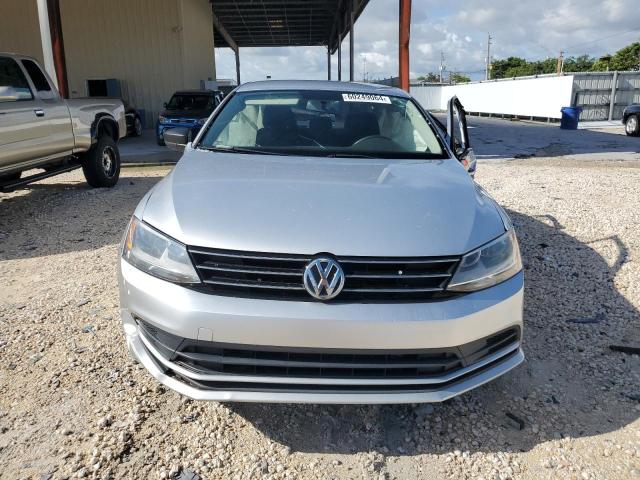 Photo 5 from auction – 2015 VOLKSWAGEN JETTA BASE with VIN 3VW2K7AJ5FM405065