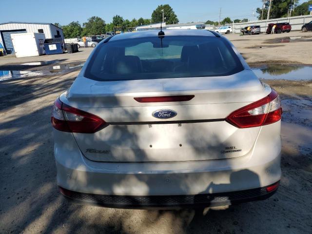 صورة رقم 6 من المزاد - 2012 FORD FOCUS SEL مع VIN 1FAHP3H28CL466371