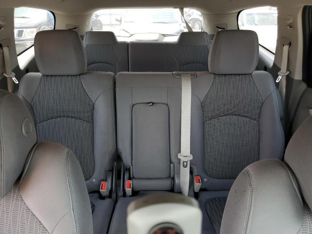 Photo 10 from auction – 2017 CHEVROLET TRAVERSE L with VIN 1GNKRFED2HJ138598