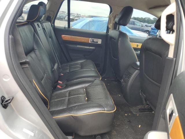 Photo 11 from auction – 2009 LINCOLN MKX with VIN 2LMDU68C49BJ04526