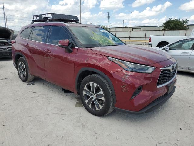 Photo 4 from auction – 2022 TOYOTA HIGHLANDER with VIN 5TDGZRAH7NS100047
