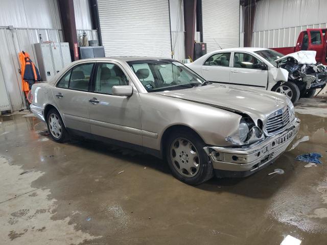 Photo 4 from auction – 1997 MERCEDES-BENZ E 420 with VIN WDBJF72F2VA563211