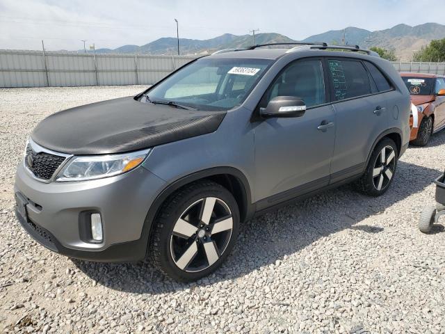 KIA SORENTO LX 2015 with VIN 5XYKTCA65FG630328 - Photo from auction