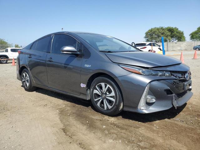Photo 4 from auction – 2018 TOYOTA PRIUS PRIM with VIN JTDKARFP1J3101501
