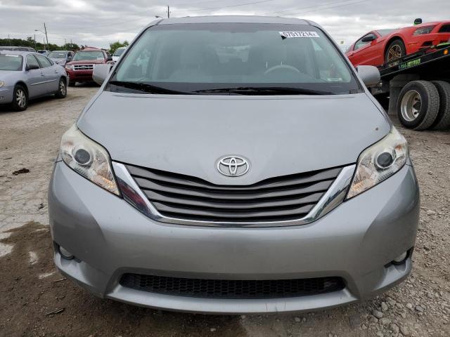 Photo 5 from auction – 2013 TOYOTA SIENNA XLE with VIN 5TDYK3DC2DS329448