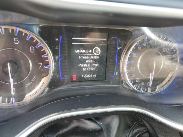 Photo 9 from auction – 2015 CHRYSLER 200 LIMITE with VIN 1C3CCCAB7FN653463