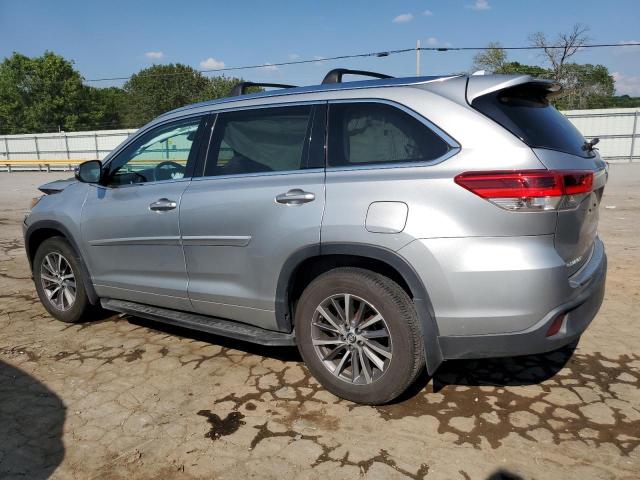 Photo 2 from auction – 2017 TOYOTA HIGHLANDER with VIN 5TDJZRFH7HS376778